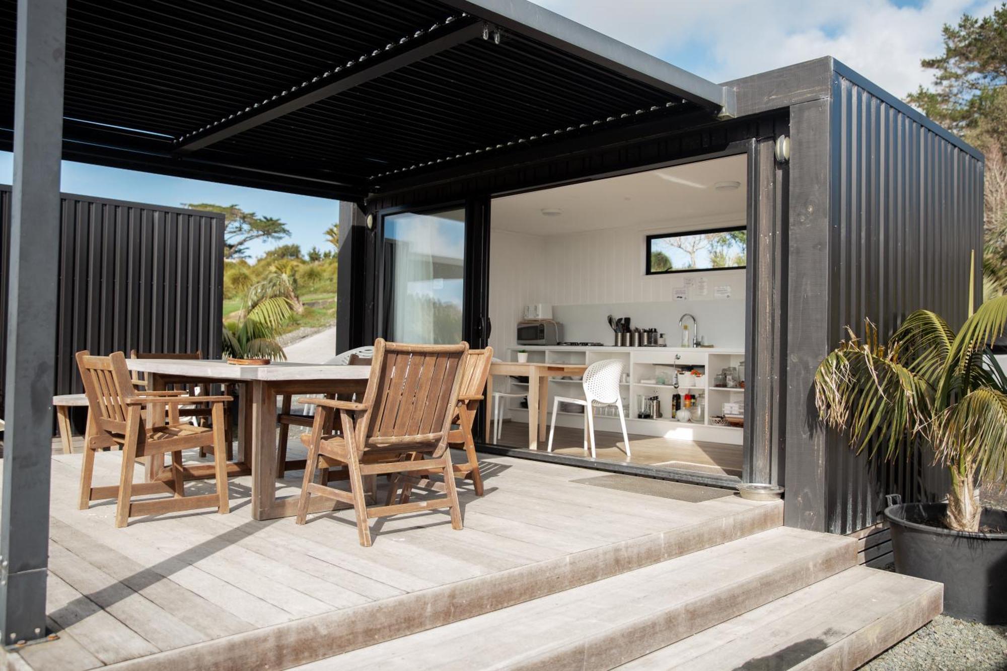 Hotel Aotearoa Surf Eco Pods à Te Arai Extérieur photo