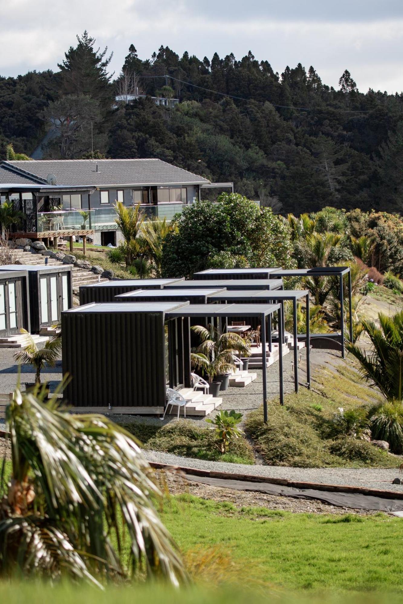 Hotel Aotearoa Surf Eco Pods à Te Arai Extérieur photo